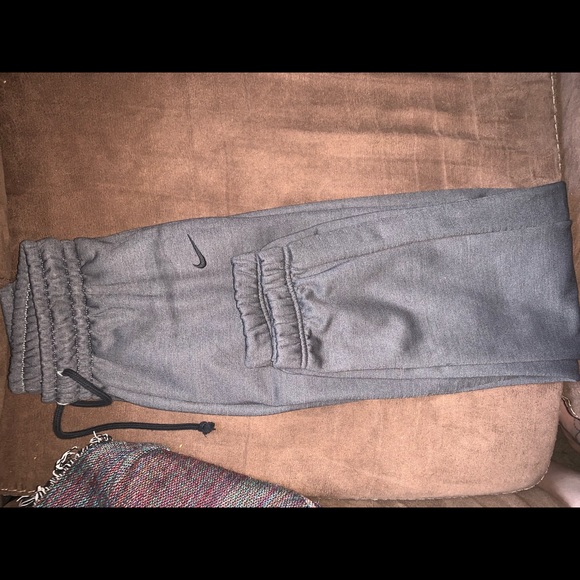 Nike sweats - Picture 3 of 3